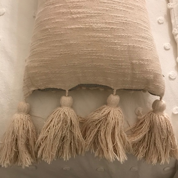 MOVING SALE- Anthropologie Pillow - Picture 8 of 8